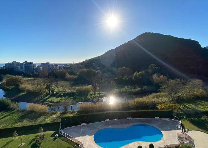 Appartement Luxe Vue Mer Et Collines Avec Piscine