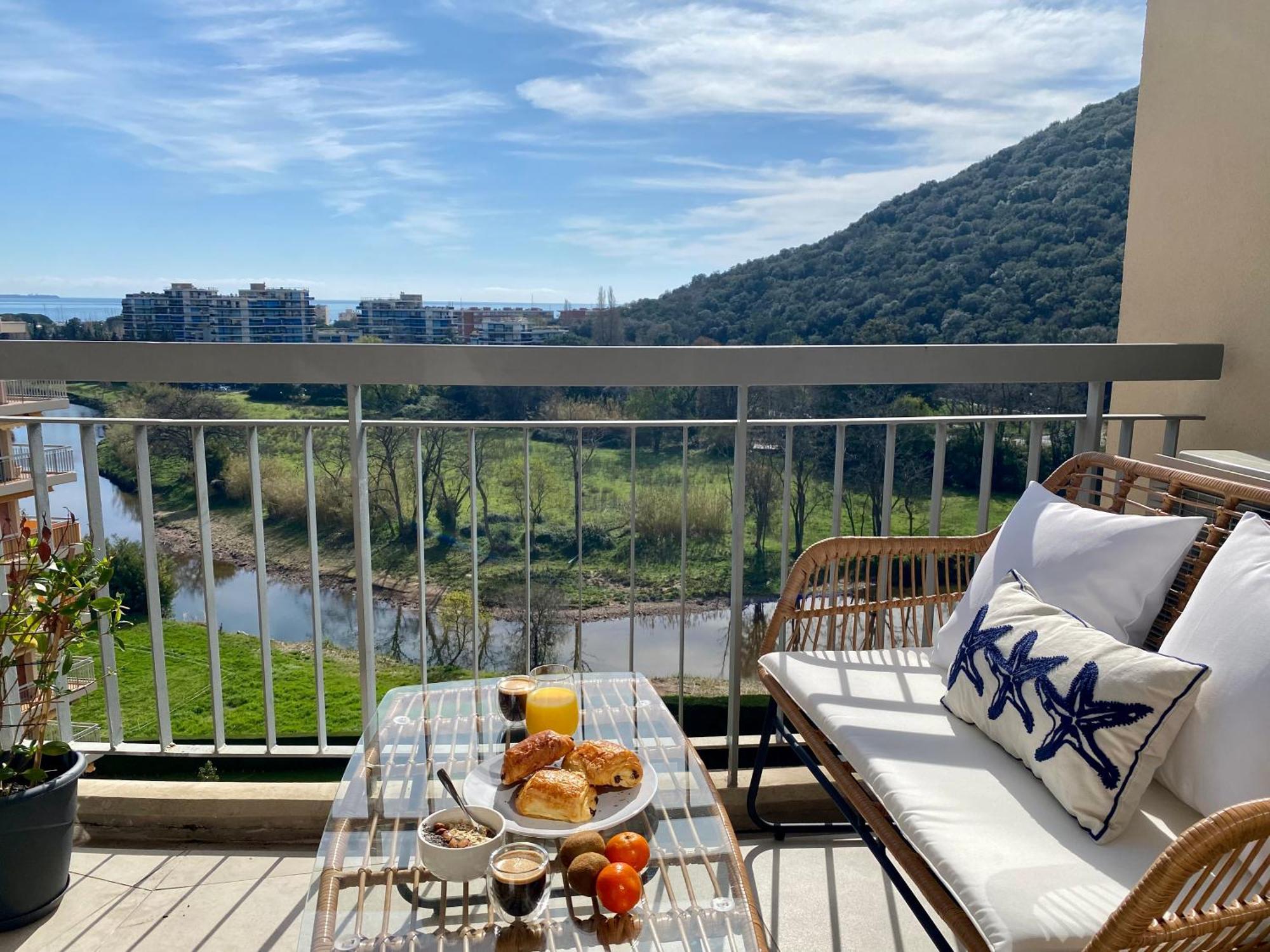 Luxe Vue Et Collines Avec Piscine Apartment *