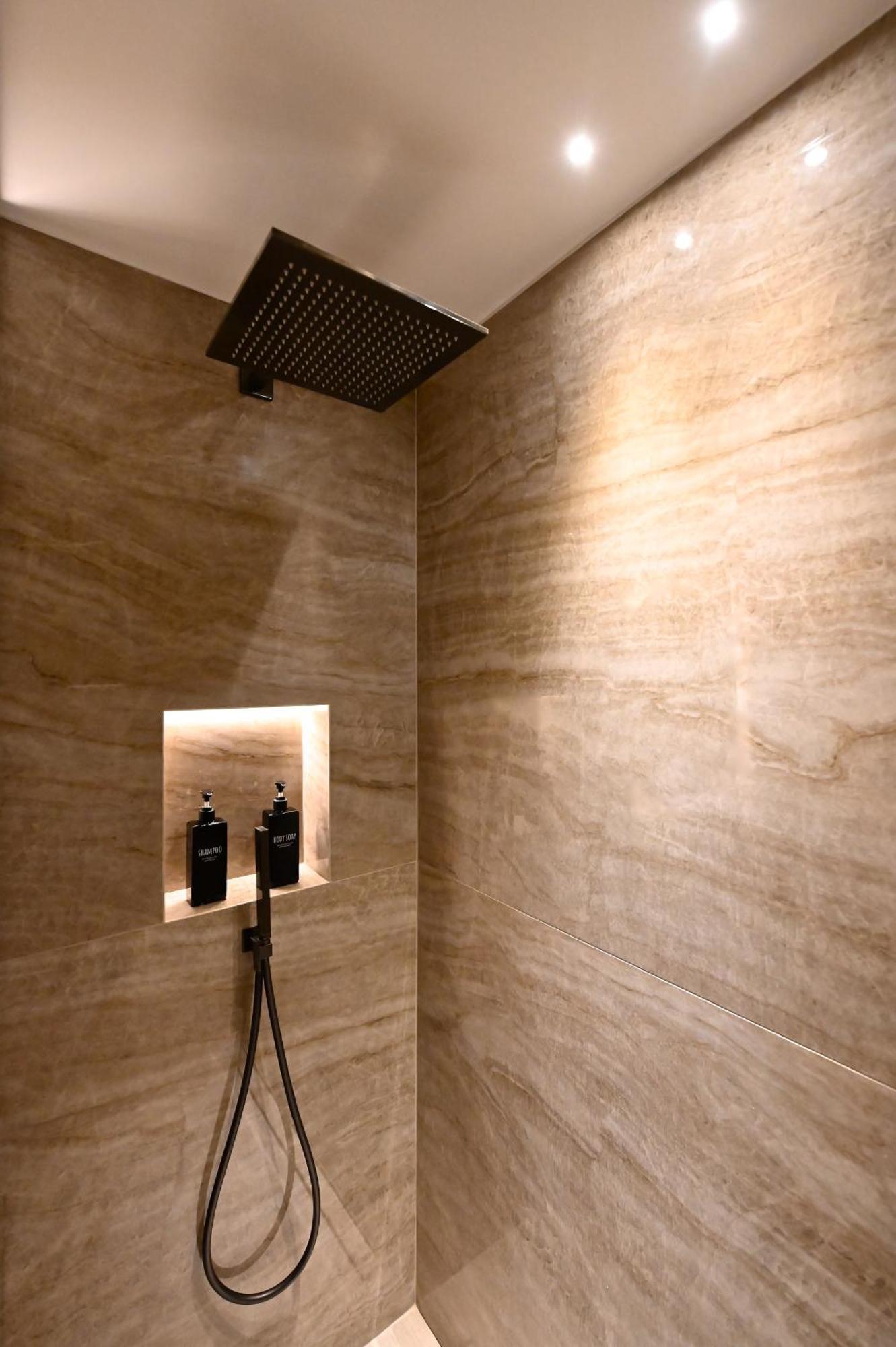 Apartment Luxe Vue Et Collines Avec Piscine *